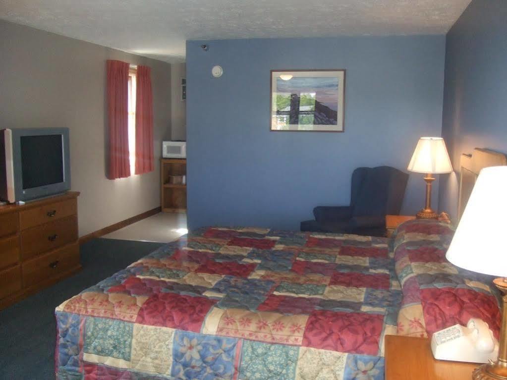 אוגונקוויט Mariner Resort מראה חיצוני תמונה